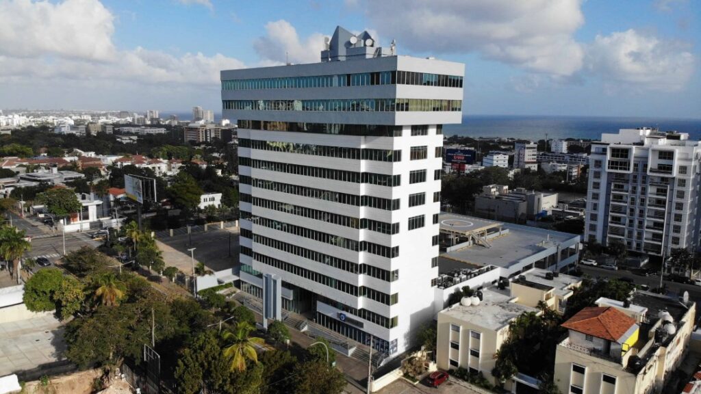 Torre Empresarial AIRD